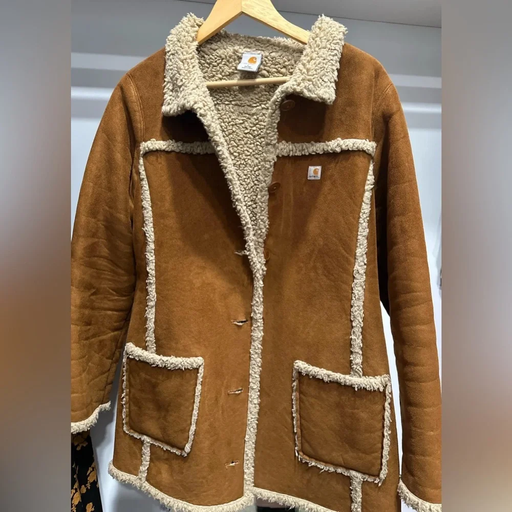 Carhartt Brown Teddy Jacket with Cream Accents - Picture 5 of 10